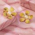 Boucles d’oreilles fleurs perles dorées Kimi Bijoux - Acier inoxydable ✨