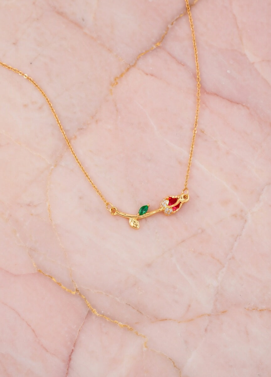 Collier rose rouge; feuilles Kimi Bijoux - Acier inoxydable doré ✨