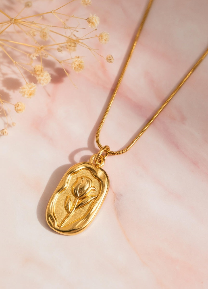 Collier pendentif tulipe doré Kimi Bijoux - Acier inoxydable ✨